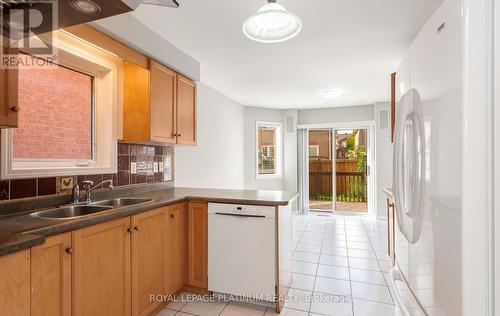 51 Ripley Crescent, Brampton, ON - Indoor Photo Showing Kitchen With Double Sink