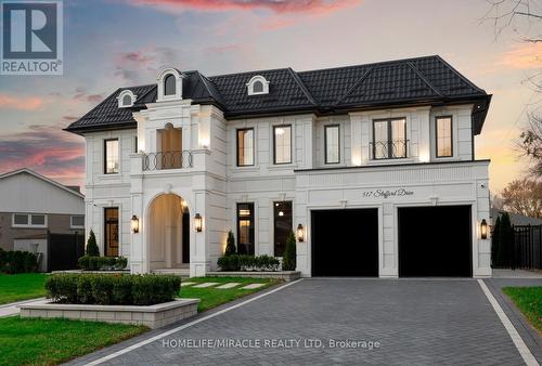 517 Stafford Drive, Oakville, ON - Outdoor With Facade