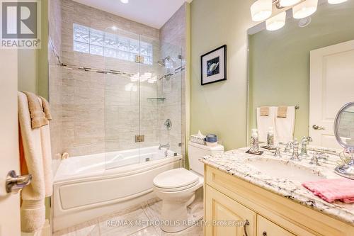 1221 Mike Weir Drive, Sarnia, ON - Indoor Photo Showing Bathroom
