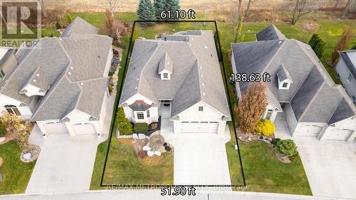 1221 Mike Weir Drive, Sarnia, ON - Outdoor