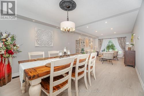 6 Hollis Crescent, East Gwillimbury, ON - Indoor Photo Showing Dining Room