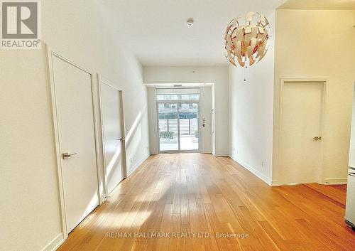 117 - 621 Sheppard Avenue E, Toronto, ON - Indoor Photo Showing Other Room