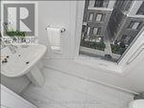 27 - 3476 Widdicombe Way W, Mississauga, ON - Outdoor