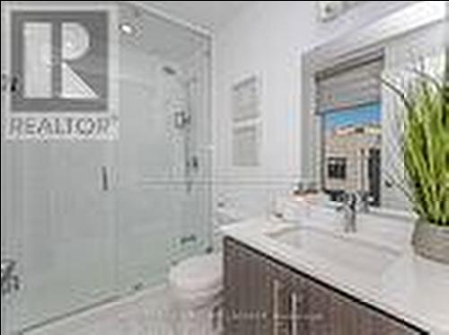 27 - 3476 Widdicombe Way W, Mississauga, ON - Indoor Photo Showing Bathroom