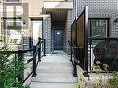 27 - 3476 Widdicombe Way W, Mississauga, ON - Outdoor