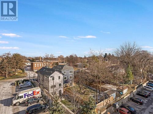 401 - 3865 Lake Shore Boulevard W, Toronto, ON - Outdoor With View