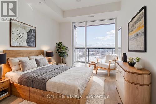 507 - 3071 Trafalgar Road, Oakville, ON - Indoor Photo Showing Bedroom