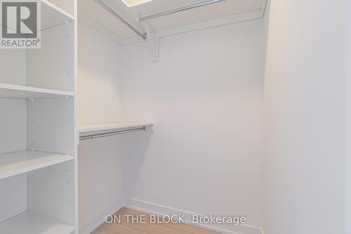 507 - 3071 Trafalgar Road, Oakville, ON - 