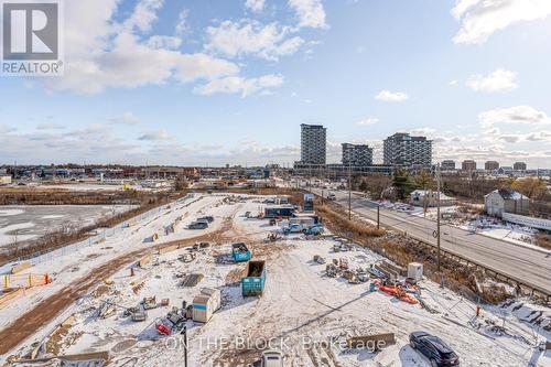 507 - 3071 Trafalgar Road, Oakville, ON - Outdoor With View
