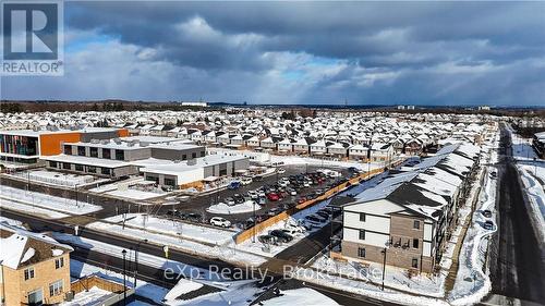 96 Oat Lane, Kitchener, ON - Outdoor