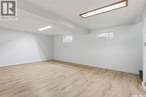 2210 William Avenue, Saskatoon, SK - Indoor