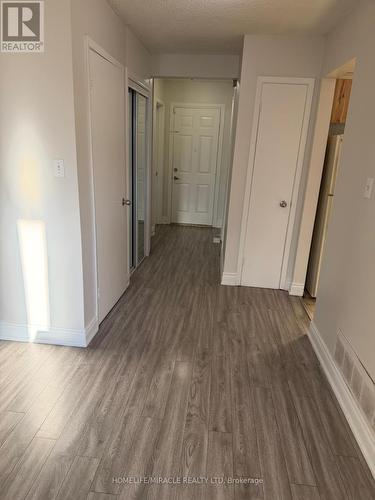 96 Carleton Place, Brampton, ON - Indoor Photo Showing Other Room