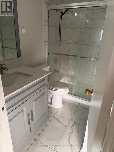 96 Carleton Place, Brampton, ON - Indoor Photo Showing Bathroom