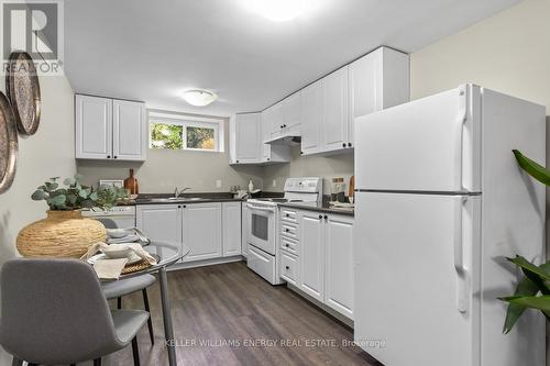 Lower - 929 Southdown Drive, Oshawa (Donevan), ON - Indoor Photo Showing Kitchen