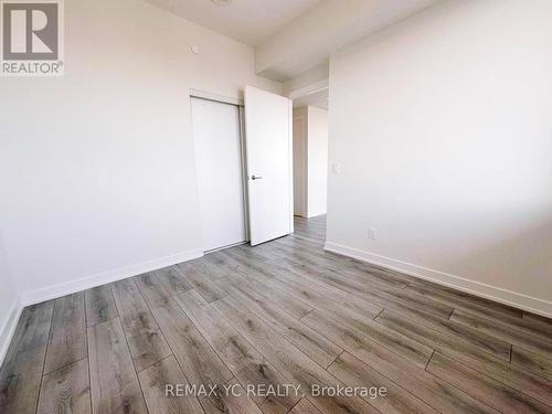 809 - 15 Ellerslie Avenue, Toronto, ON - Indoor Photo Showing Other Room