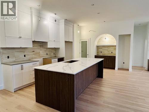 4004 Nash Drive, Terrace, BC - Indoor Photo Showing Kitchen