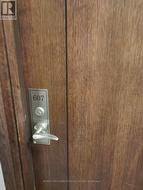 607 - 339 RATHBURN ROAD W  Mississauga, ON L5B 0K6