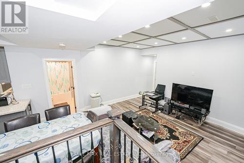 23 Hillcrest Avenue, Brampton, ON - Indoor