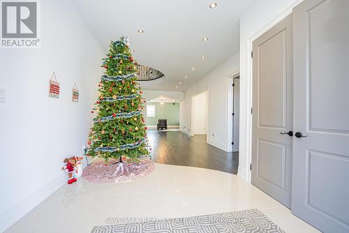 23 Hillcrest Avenue, Brampton, ON - Indoor Photo Showing Other Room