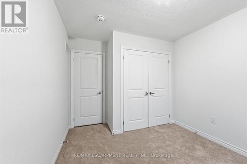 9 Admiral Road, Welland, ON - Indoor Photo Showing Other Room