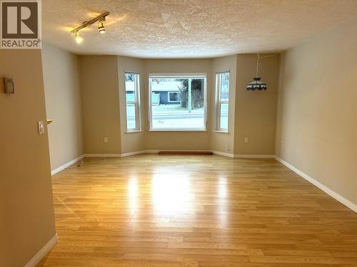 1 1686 Main Street, Smithers, BC - Indoor Photo Showing Other Room