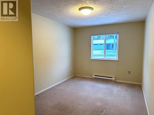 1 1686 Main Street, Smithers, BC - Indoor Photo Showing Other Room