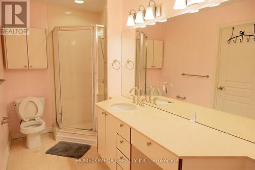 414 - 11 Everson Drive, Toronto, ON - Indoor Photo Showing Bathroom