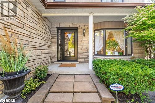 6 Hollis Crescent, York, ON - Outdoor