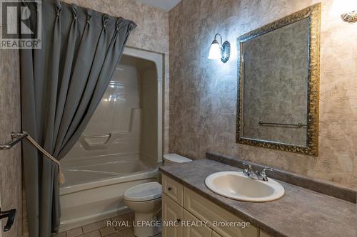 6 Muirfield Trail, Welland (Hwy 406/Welland), ON - Indoor With Fireplace