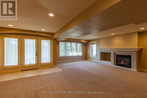 6 Muirfield Trail, Welland (Hwy 406/Welland), ON - Indoor Photo Showing Bathroom