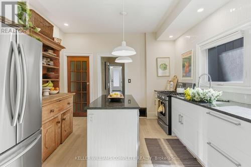 48 Liberty Street, Hamilton, ON - Indoor Photo Showing Kitchen With Upgraded Kitchen