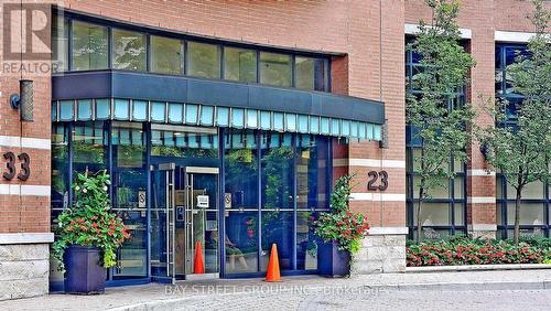 1104 - 23 Sheppard Avenue E, Toronto, ON - Outdoor