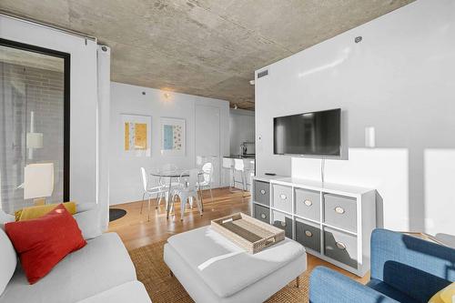 Salon - 1102-1265 Rue Lambert-Closse, Montréal (Ville-Marie), QC - Indoor Photo Showing Living Room