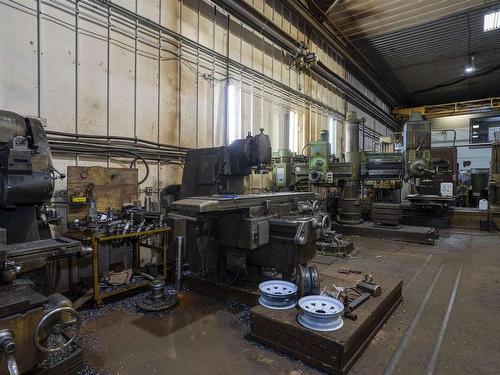 1550 Dawson Road, Thunder Bay, ON 