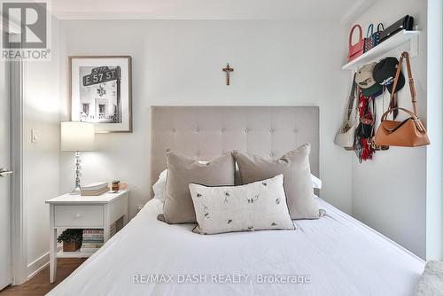 1215E - 576 Front Street W, Toronto, ON - Indoor Photo Showing Bedroom