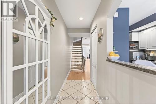 Entrance Hallway - 395 Mackay Street, Ottawa, ON -  With Exterior