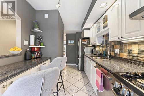 395 Mackay Street, Ottawa, ON - Indoor Photo Showing Kitchen With Double Sink