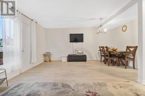 25 - 665 Hochelaga Street, Ottawa, ON - Indoor Photo Showing Dining Room