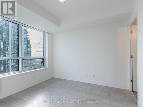 2105 - 30 Elm Drive, Mississauga, ON - Indoor Photo Showing Other Room