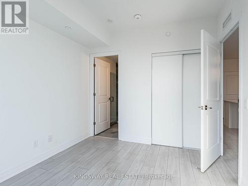 2105 - 30 Elm Drive, Mississauga, ON - Indoor Photo Showing Other Room