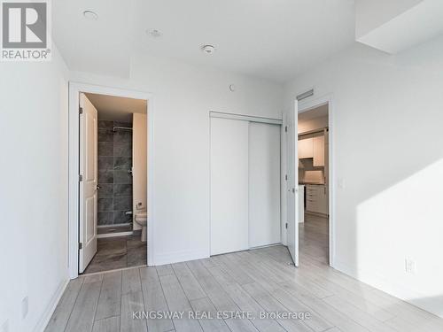 2105 - 30 Elm Drive, Mississauga, ON - Indoor Photo Showing Other Room