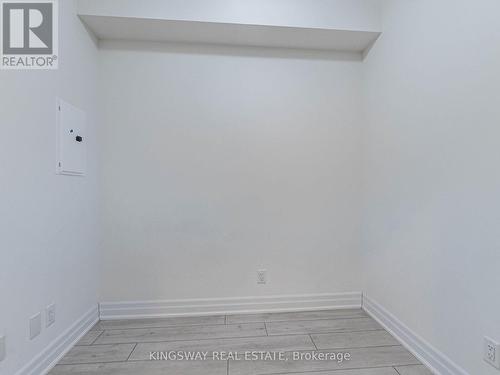 2105 - 30 Elm Drive, Mississauga, ON - Indoor Photo Showing Other Room