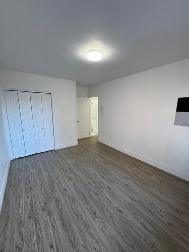 Chambre à coucher - 7-5480 Av. Coronation, Montréal (Côte-Des-Neiges/Notre-Dame-De-Grâce), QC - Indoor Photo Showing Other Room