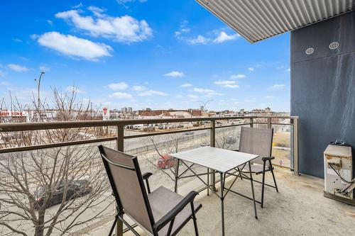 Balcony - 302-1445 Boul. Le Corbusier, Laval (Laval-Des-Rapides), QC - Outdoor With Exterior