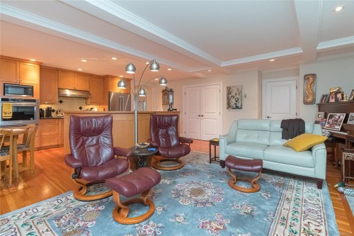 5340 Parker Ave, Saanich, BC 