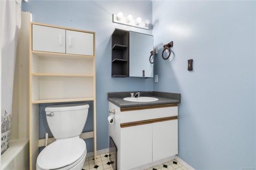 2343 Galerno Rd, Campbell River, BC 