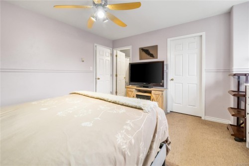 2343 Galerno Rd, Campbell River, BC 