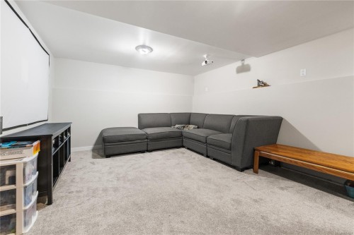 2343 Galerno Rd, Campbell River, BC 