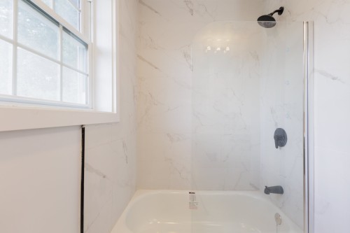 Salle de bains - 574 Boul. Neptune, Dorval, QC - Indoor Photo Showing Bathroom