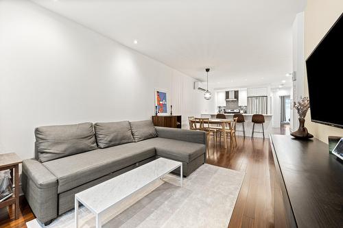 Living room - 102-4253 Rue De Richelieu, Montréal (Le Sud-Ouest), QC - Indoor Photo Showing Living Room